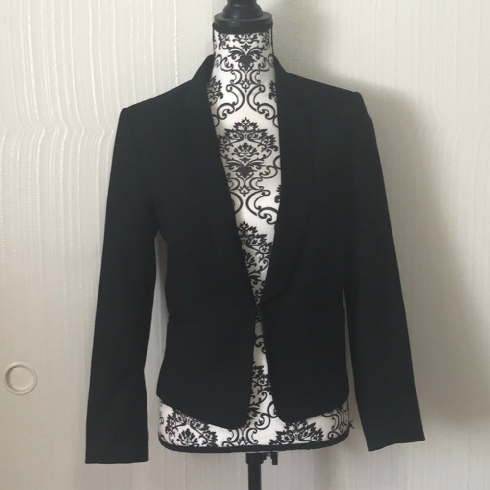 H&M black blazer